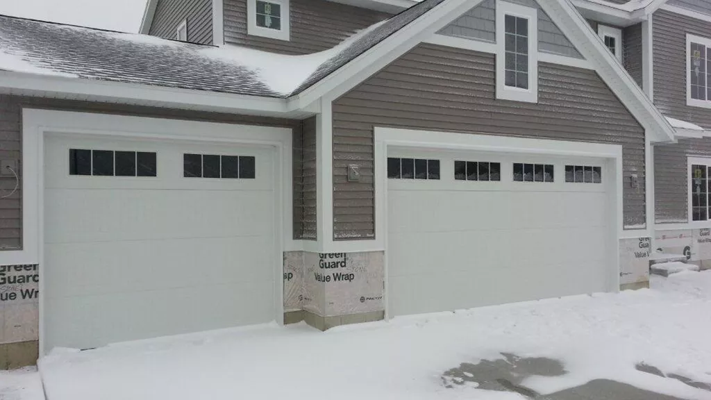 Wayne Dalton, model 9100, Sonoma, 9' x 8' and 16' x 8', White, Stock Bridge windows